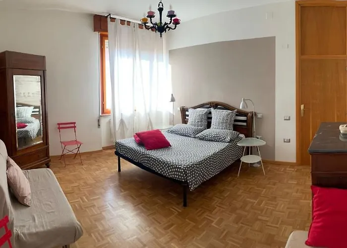 Tre Conigli Sul * Foligno